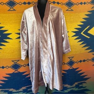 Beautiful Velour Lavender Open Cardigan Sweater. Long. OSFM. Like New.